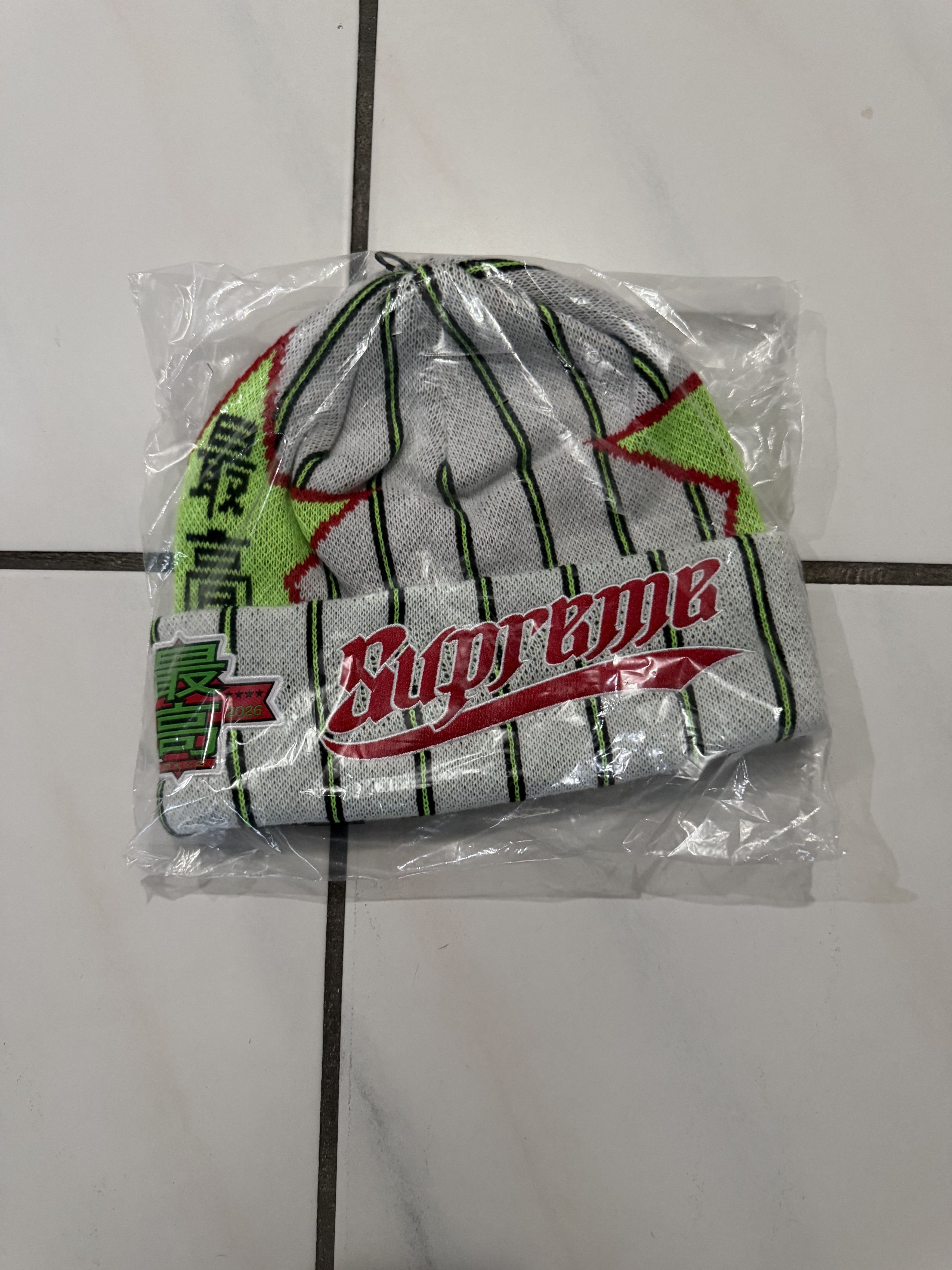 Supreme New Era Stars Beanie Size ONE SIZE - 1 Thumbnail