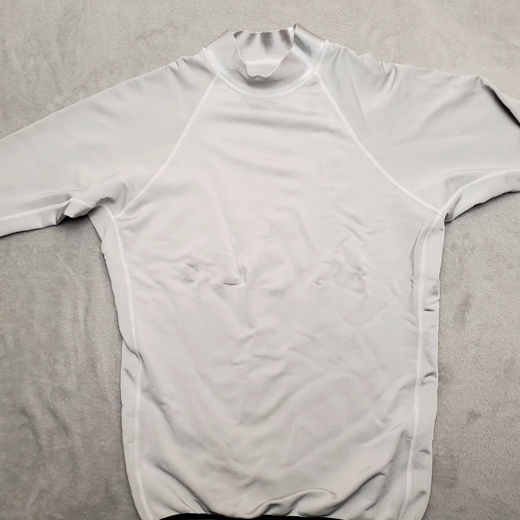 Vintage VINTAGE Compression Shirt Mens 2XL Silver Gray Nylon Spandex Made in USA Shirt Mens 2XL Silver Gray Nylon Spandex Size US XXL / EU 58 / 5 - 4 Thumbnail