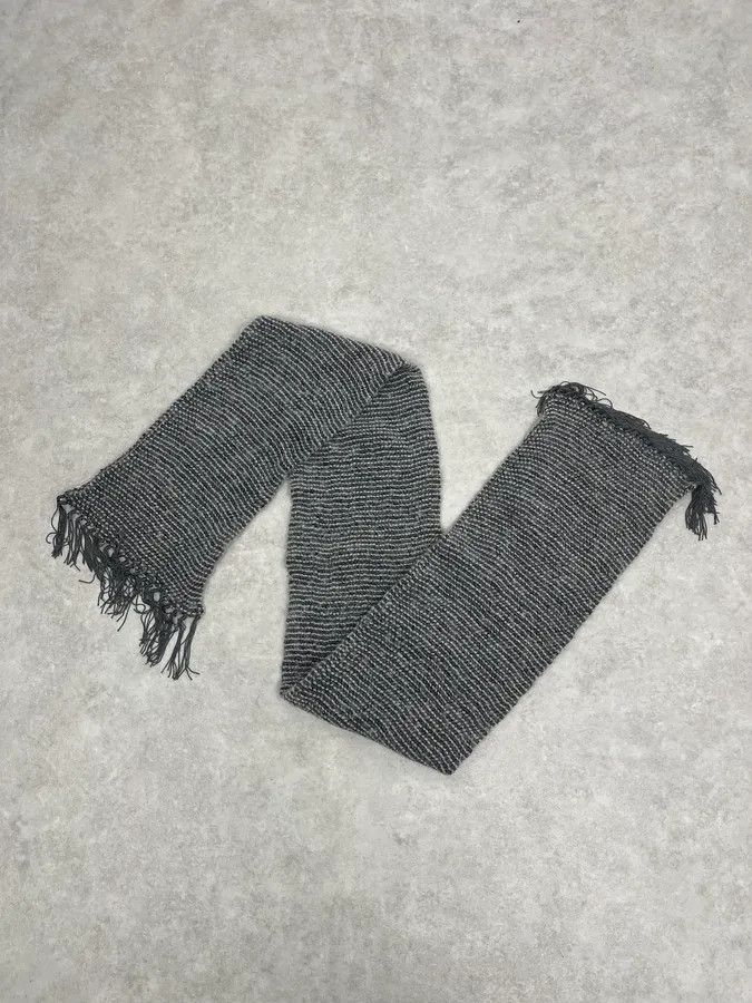 Giorgio Armani 2000s Giorgio Armani Grey Cozy Scarf Size ONE SIZE - 3 Thumbnail