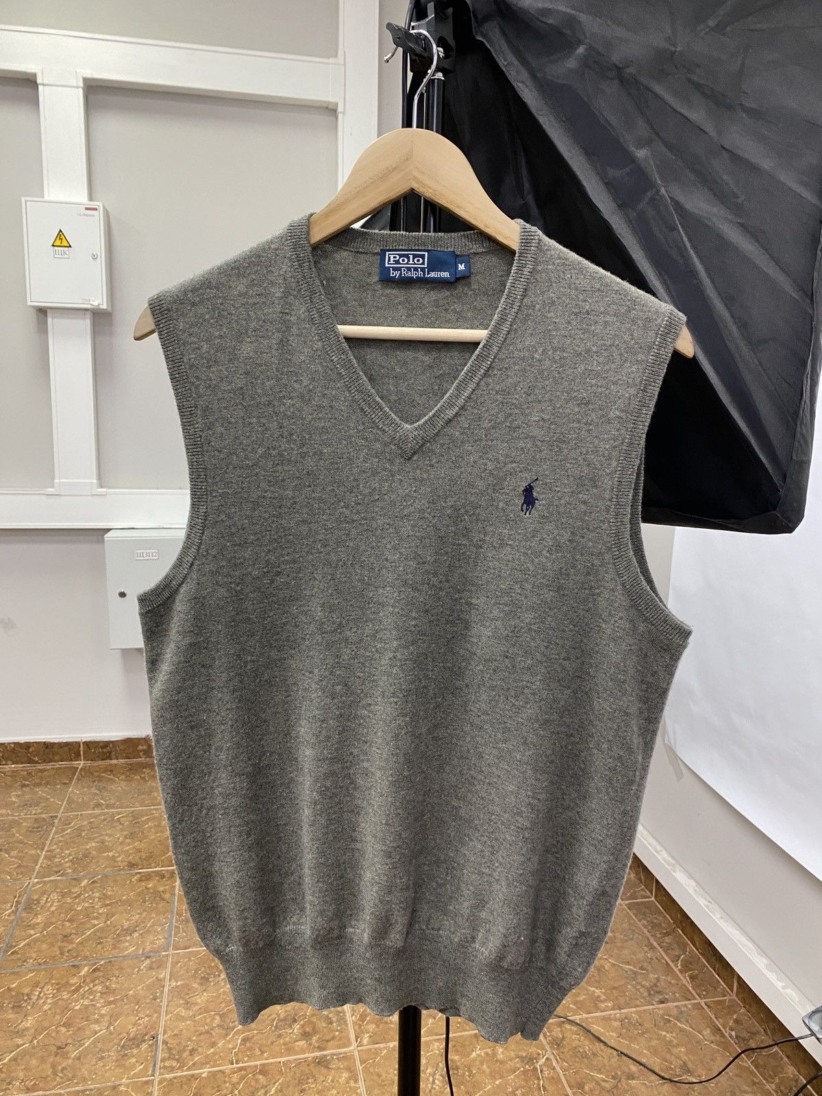 Polo Ralph Lauren 🇺🇸 Vintage 90s Ralph Lauren Merino Wool Knitted Sweater Vest Size US M / EU 48-50 / 2 - 1 Thumbnail
