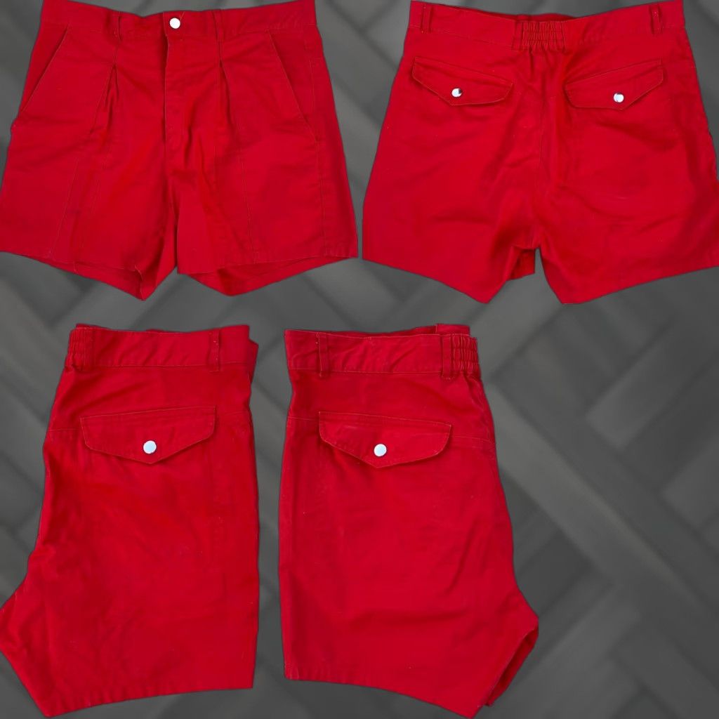 Area VINTAGE KSI Shorts Red Pleated Front Snap Rear Pockets 36 80s 90s 1980s Mens Shirt? Size US 36 / EU 52 - 1 Thumbnail