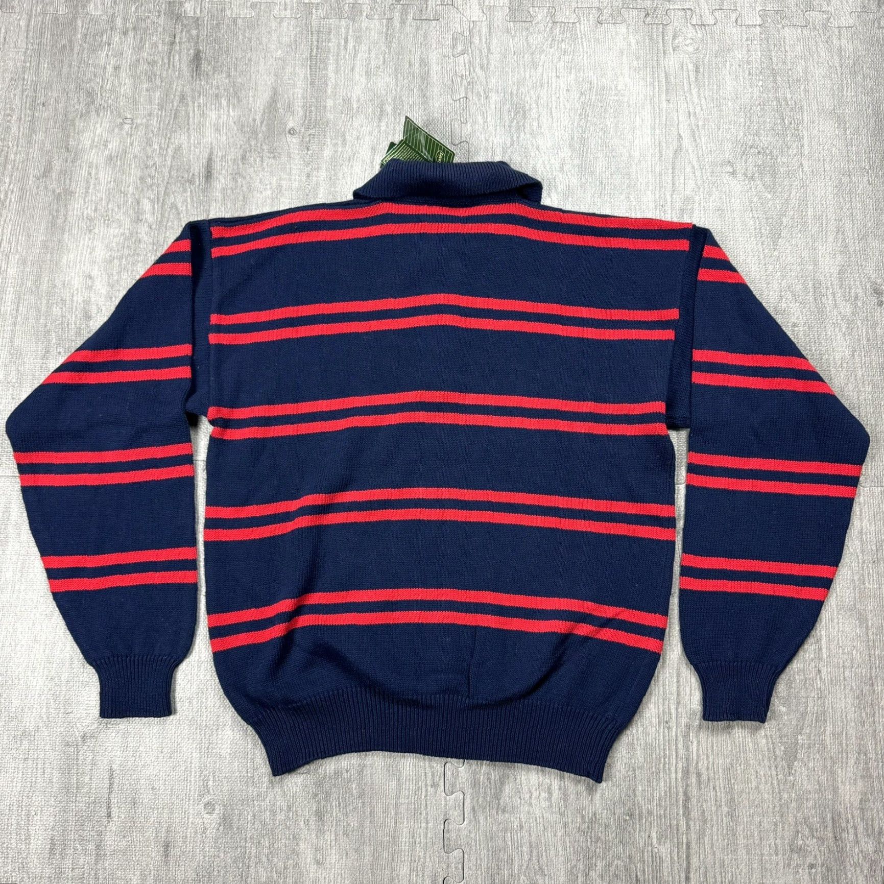 Izod VINTAGE IZOD 80s RUGBY Cotton Striped Collared Sweater Men's Medium Navy Red All Seasons Size US M / EU 48-50 / 2 - 6 Thumbnail