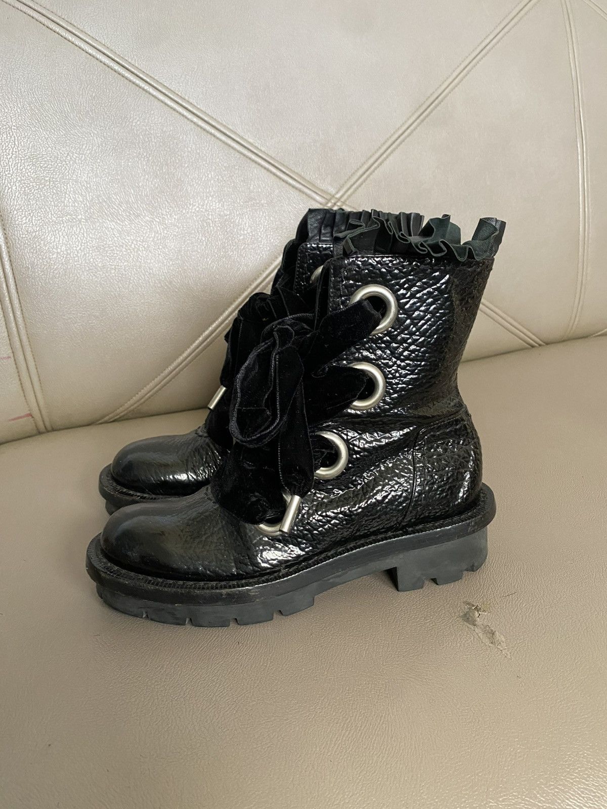 Alexander McQueen Alexander mcqueen patent leather lace up boot Size US 6.5 / IT 36.5 - 2 Thumbnail