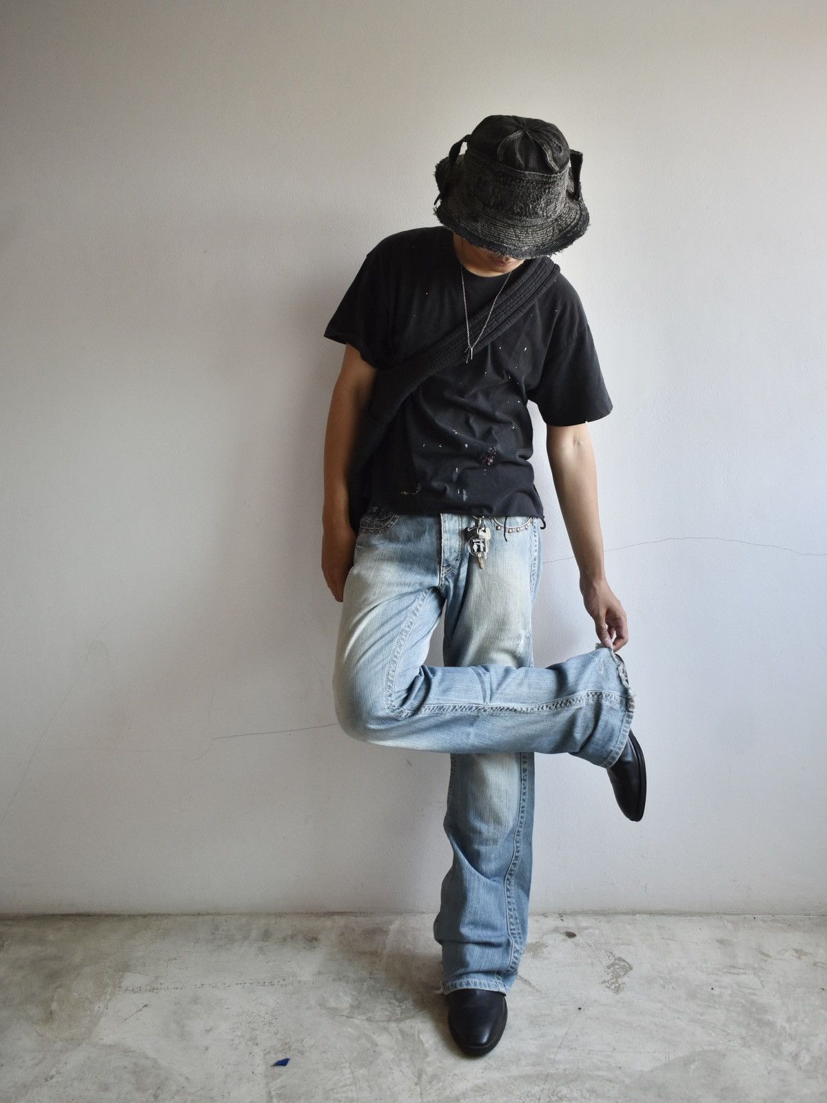 Band Tees × Vintage SOLD* Faded Vintage Patched T-shirt Size US S / EU 44-46 / 1 - 4 Thumbnail