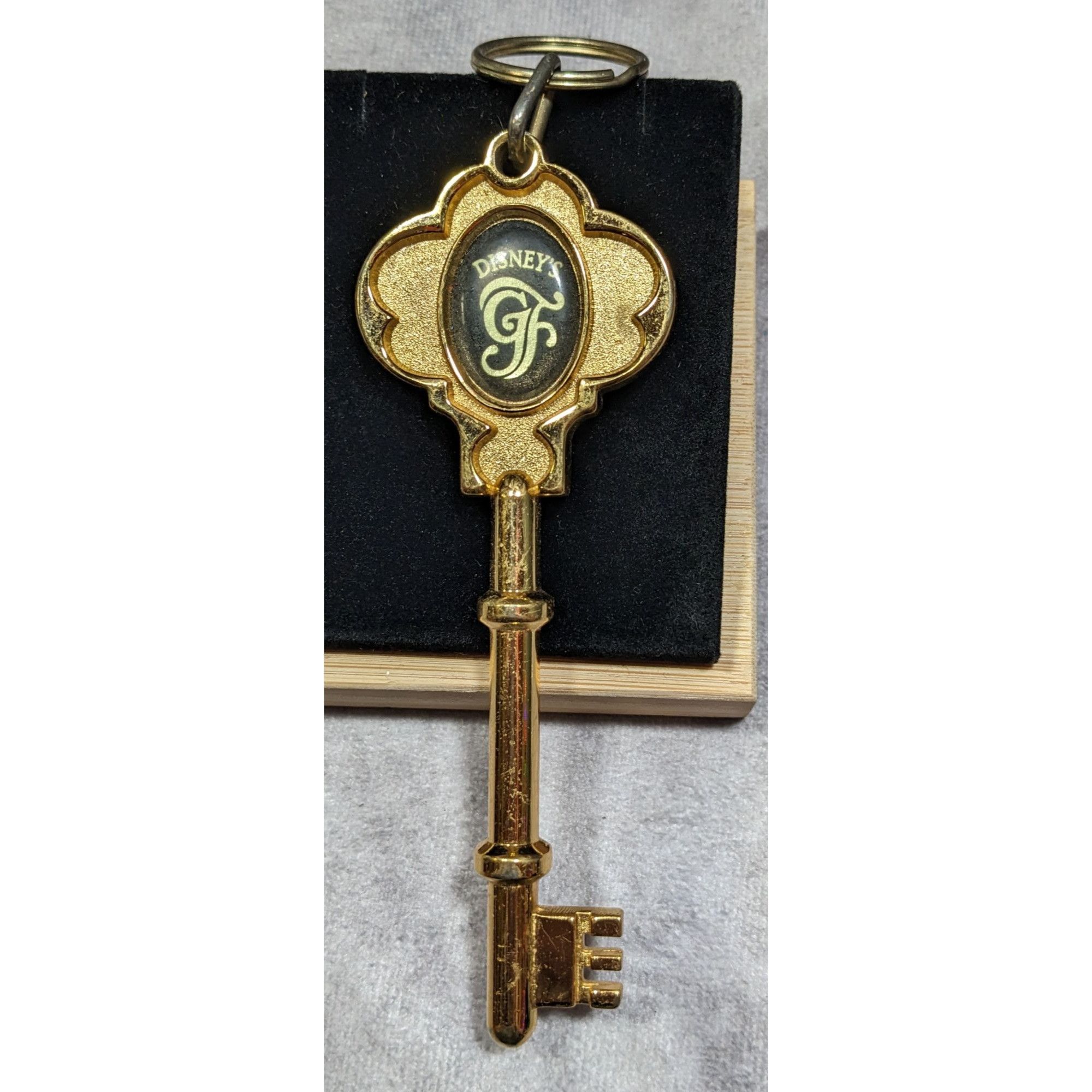 Disney Disney's Grand Floridian Skeleton Key Souvenir Keychain Size ONE SIZE - 3 Thumbnail