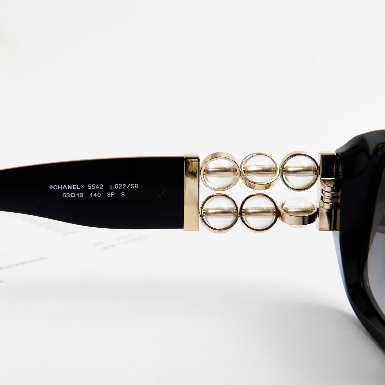 Chanel CHANEL 0CH5542 C622S8 SUNGLASSES Size ONE SIZE - 5 Thumbnail