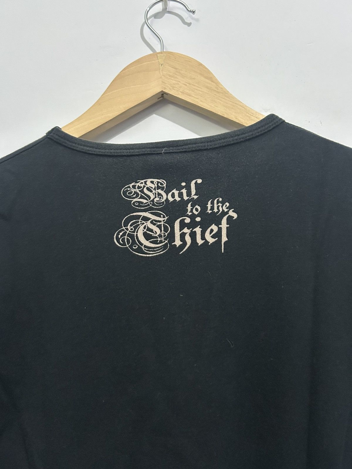 Band Tees 00s Radiohead Hail To The Thief Tees Size US M / EU 48-50 / 2 - 5 Thumbnail