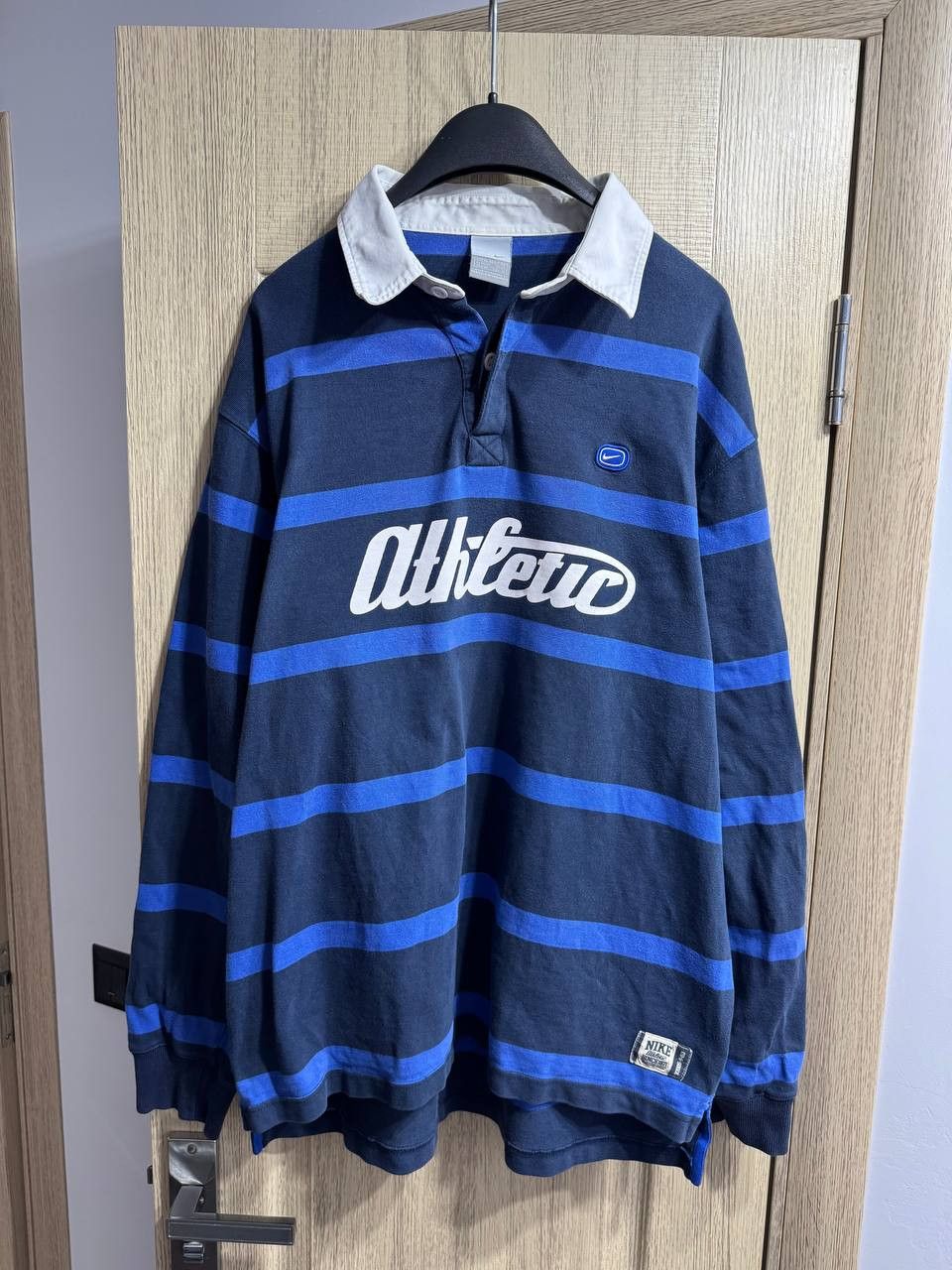 Nike Vintage Nike Athletic Drill Rugby Shirt Long Sleeve Size US XL / EU 56 / 4 - 1 Thumbnail