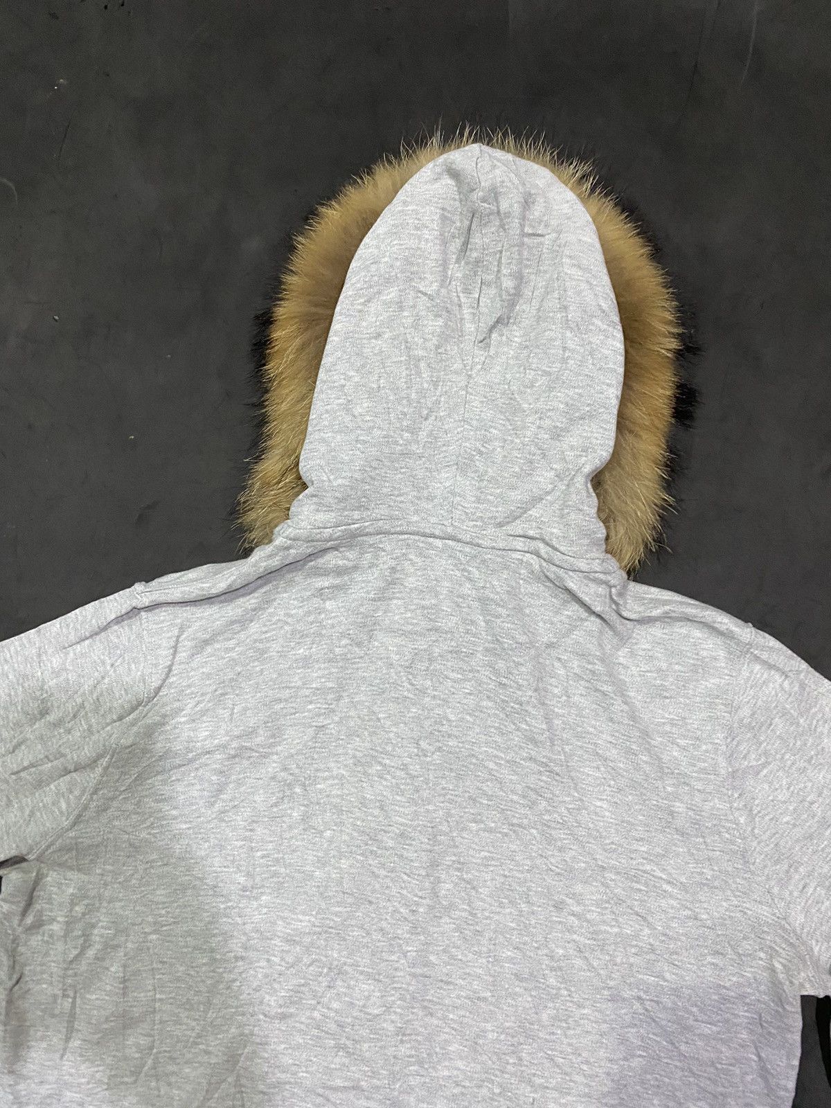 Beauty Beast Theoria grey furhoodie lgb kmrii styled Size US M / EU 48-50 / 2 - 5 Thumbnail