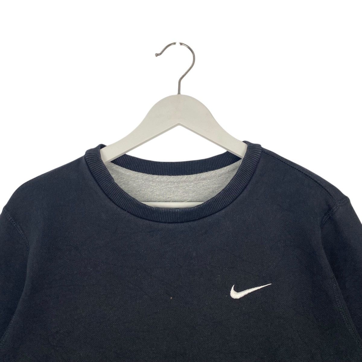 Other Vintage Nike Embroidered Crewneck Sweatshirt Size M Size US M / EU 48-50 / 2 - 4 Thumbnail