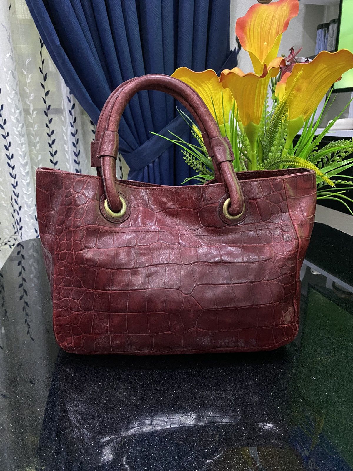 Furla Furla Burgundy Embossed Hand Bag Size ONE SIZE - 4 Thumbnail