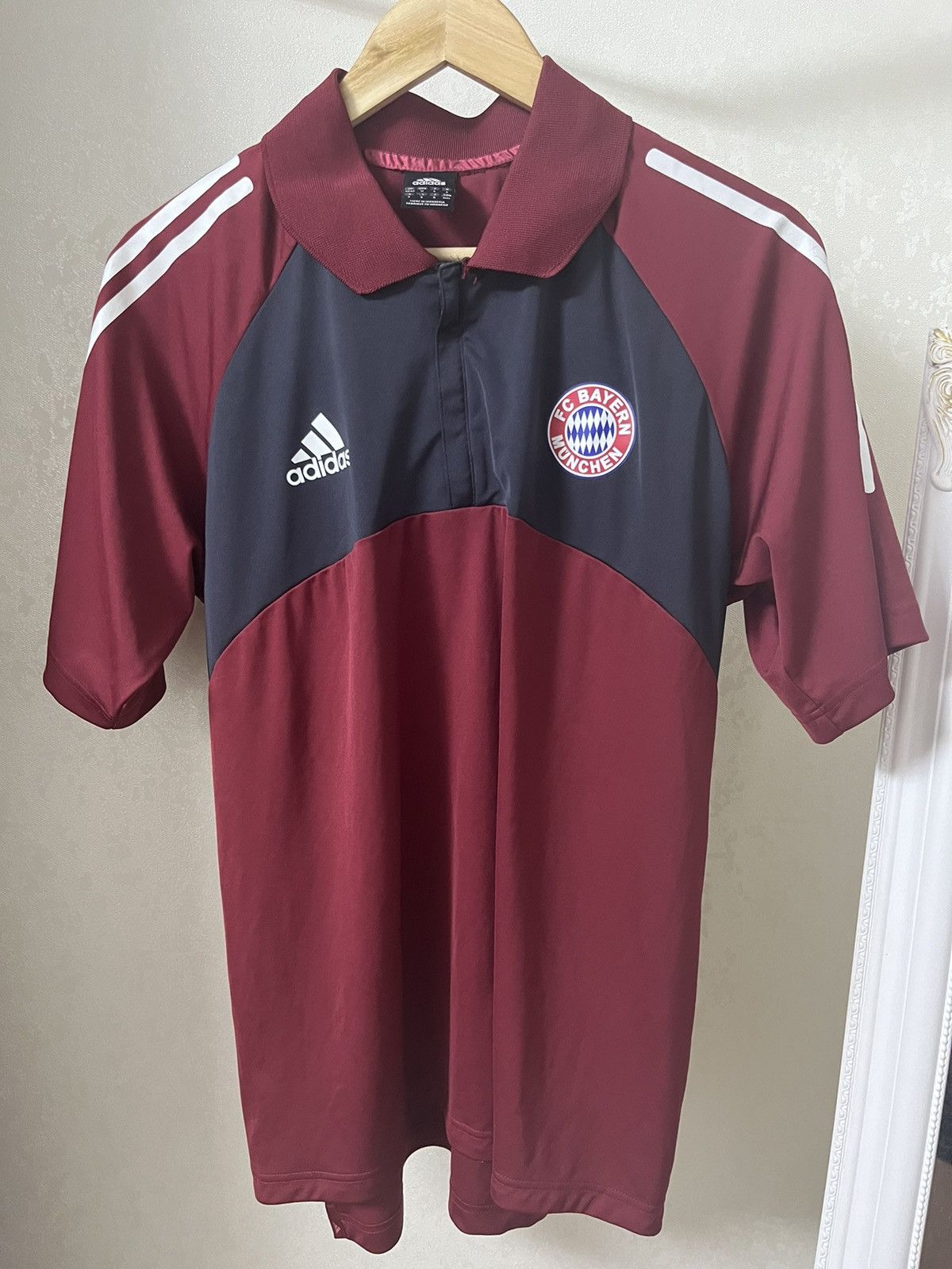 Vintage Adidas Bayern Munich Vintage 00s Soccer Polo Size US M / EU 48-50 / 2 - 1 Thumbnail