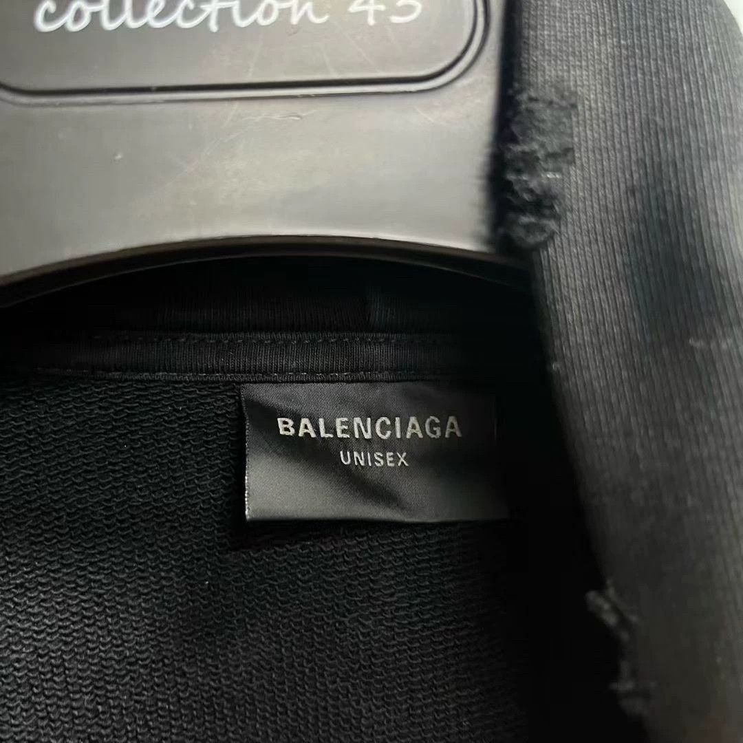 Balenciaga balenciaga black zip-up hoodie jacket Size US S / EU 44-46 / 1 - 5 Thumbnail