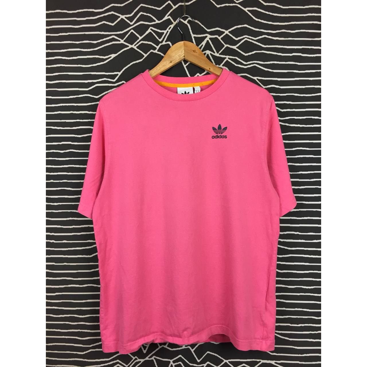 Adidas × Vintage Adidas Trefoil Embroidered Logo Abstract Graphic Tee Size US S / EU 44-46 / 1 - 5 Thumbnail