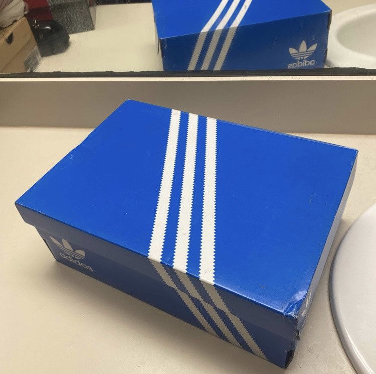Adidas Adidas “ShadowTurf” Size US 10.5 / EU 43-44 - 7 Thumbnail