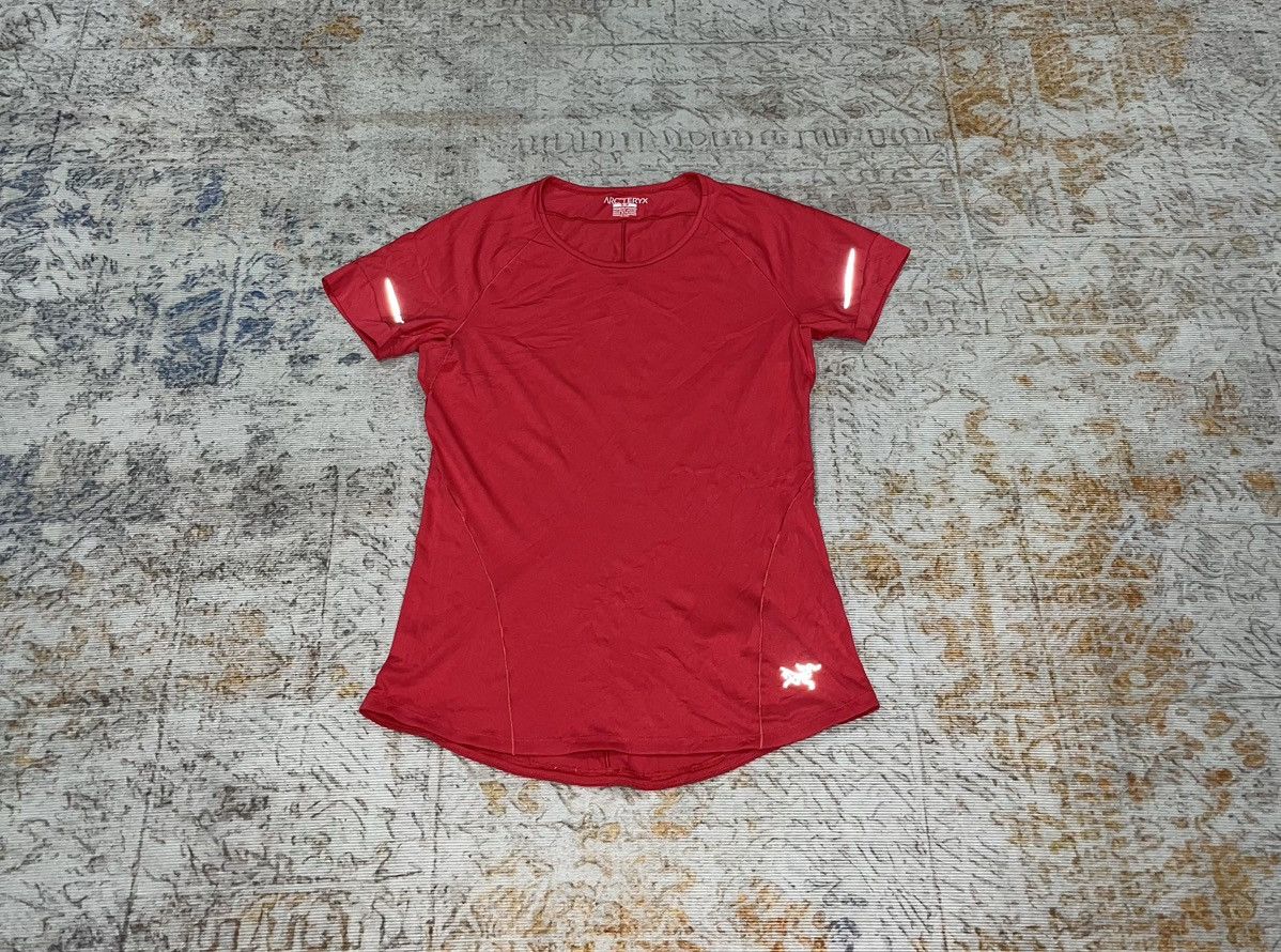 Arc'teryx Sample‼️ Arc’teryx Red Motus Women Size S / US 4 / IT 40 - 2 Thumbnail