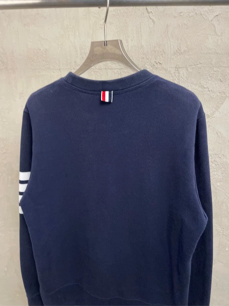 Thom Browne Thom browne Dark blue four-striped round-neck sweatshirt 25 Size US XL / EU 56 / 4 - 4 Thumbnail