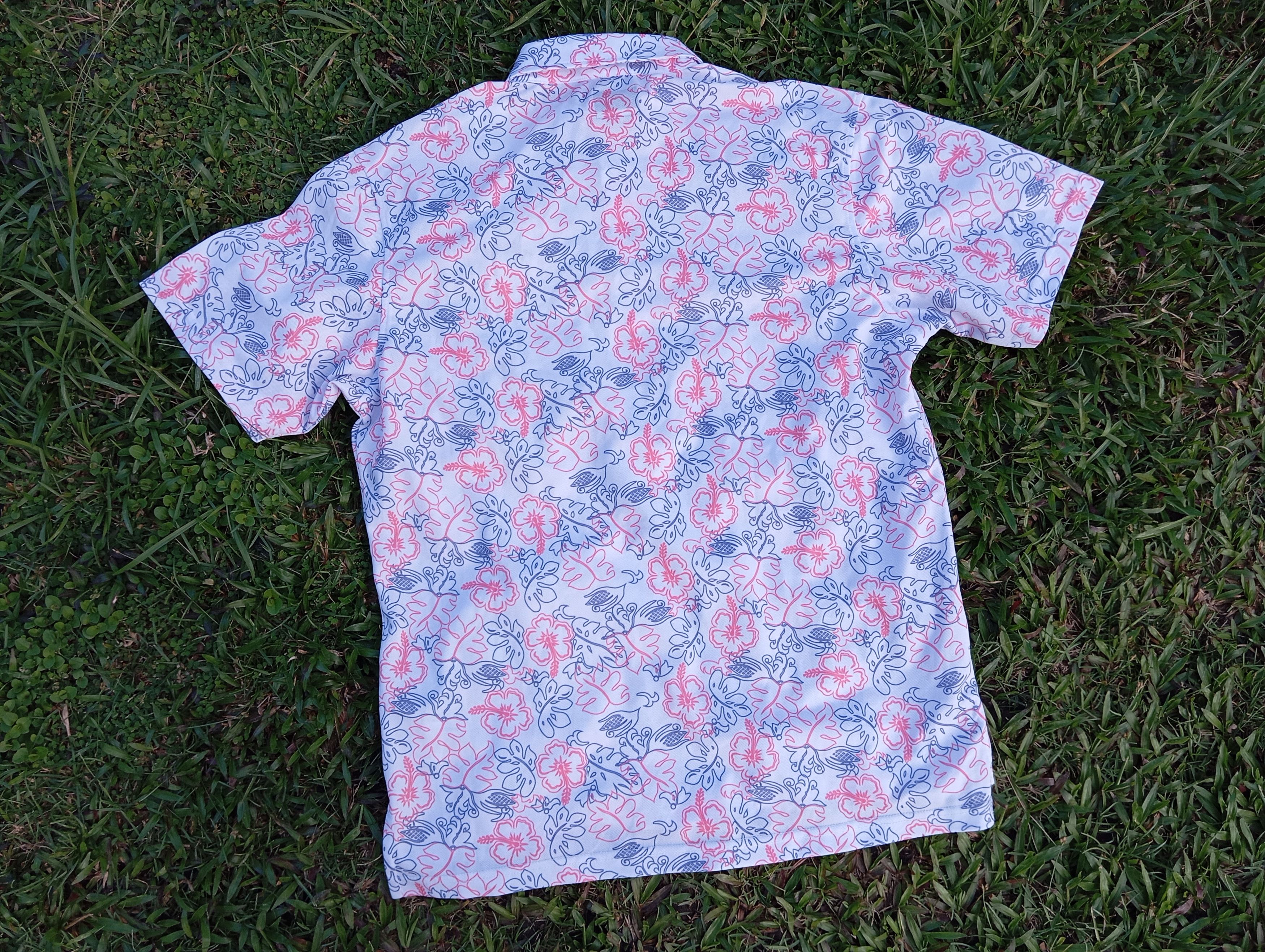 Greg Norman Greg Norman 🦈 Golf Polo shirt 🏌️ Design floral hawaii 🌺 Size US L / EU 52-54 / 3 - 4 Thumbnail