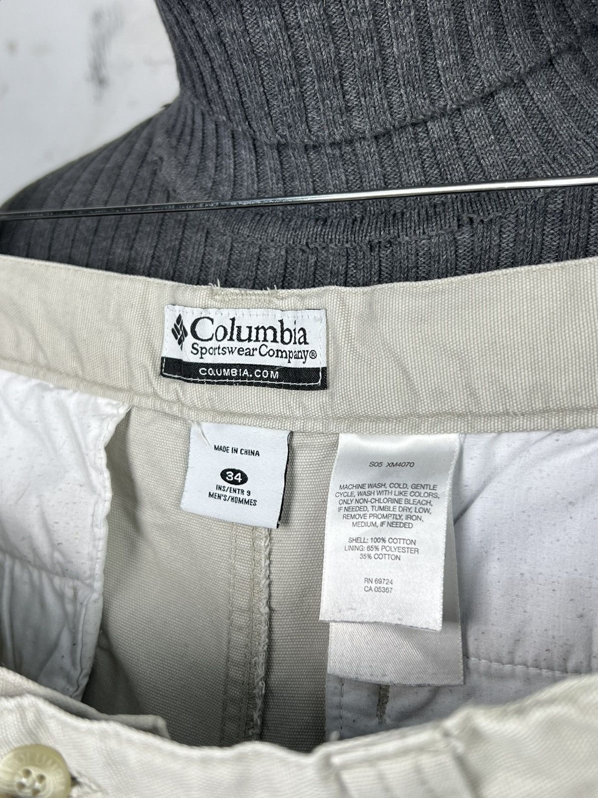 Columbia Vintage Columbia Cargo Shorts Size 34 Size US 34 / EU 50 - 8 Thumbnail