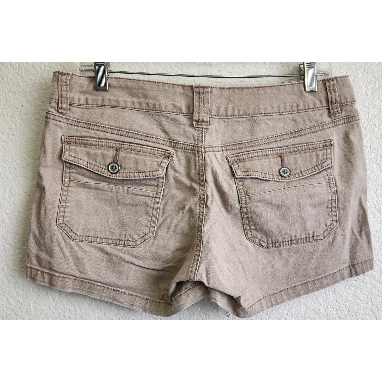 Other French Star Tan Beige Flat Front Shorts 9 Juniors Size 33" - 2 Thumbnail