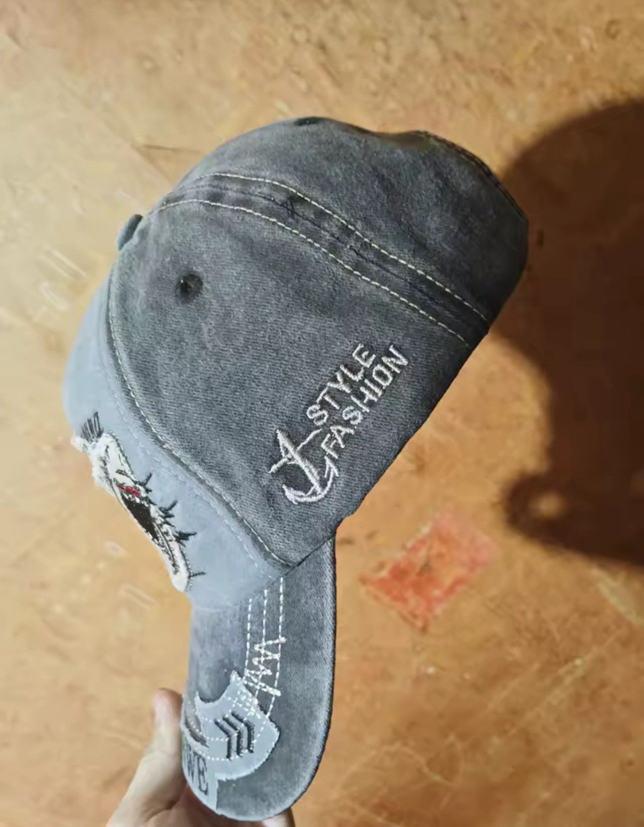 Other Bundle of 3 hats Size ONE SIZE - 4 Thumbnail