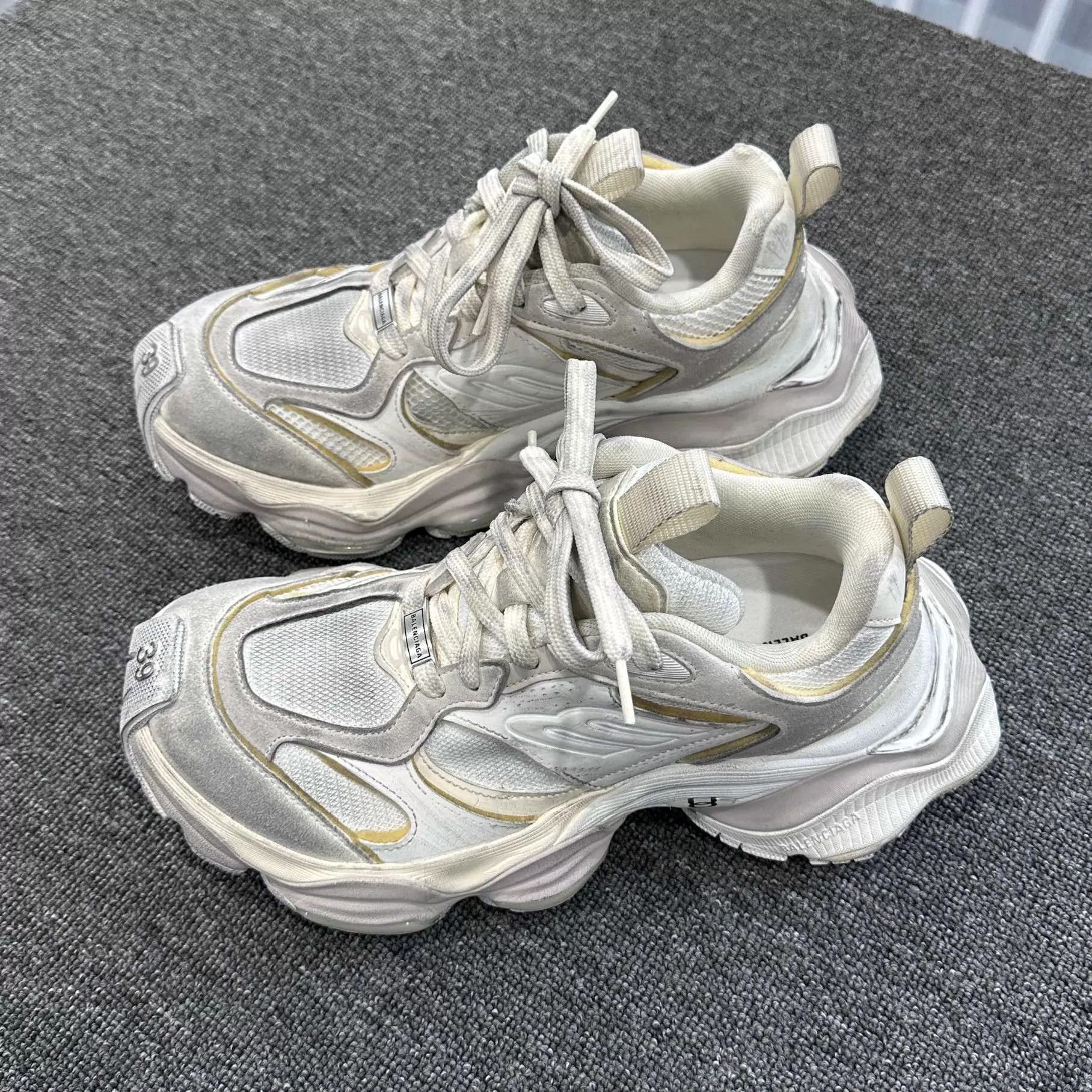 Balenciaga Balenciaga Light Beige Cargo Dad Shoe 39 Size US 9 / IT 39 - 3 Thumbnail