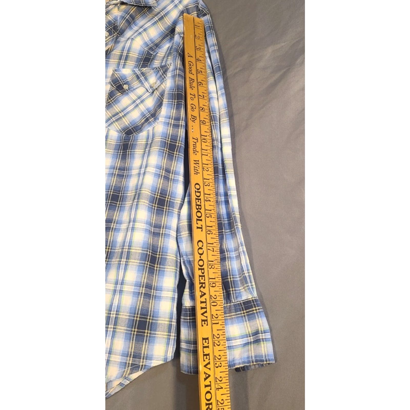 Wrangler VINTAGE Wrangler Shirt Western Plaid Pearl Snap Blue White Mens Medium Long Sleeve Button-Up Gr... Size US M / EU 48-50 / 2 - 8 Thumbnail