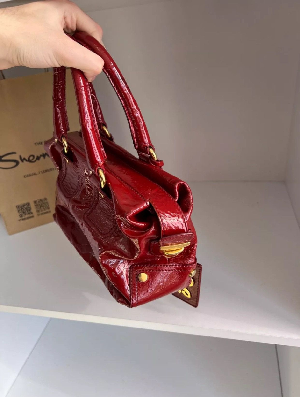 Designer × Dolce & Gabbana × Vintage Vintage D&G Red Patent Leather Front Pocket women’s bag Size ONE SIZE - 11 Thumbnail
