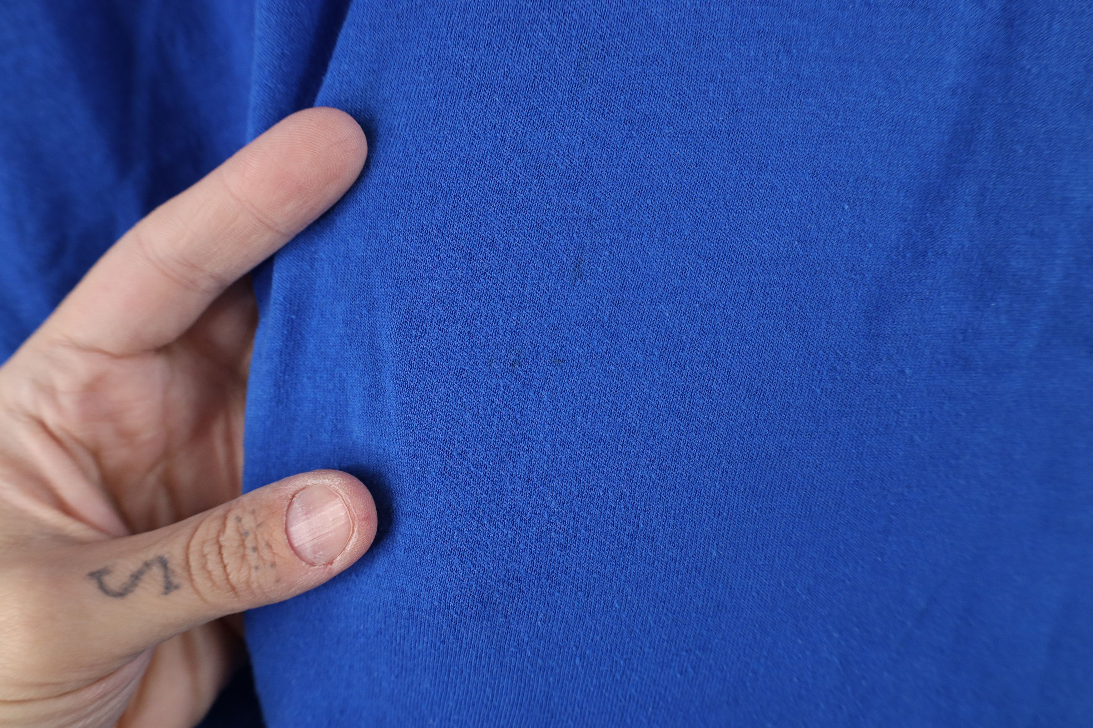 Vintage Vintage 90s Streetwear Blank Pocket T-Shirt Royal Blue Size US XL / EU 56 / 4 - 4 Thumbnail