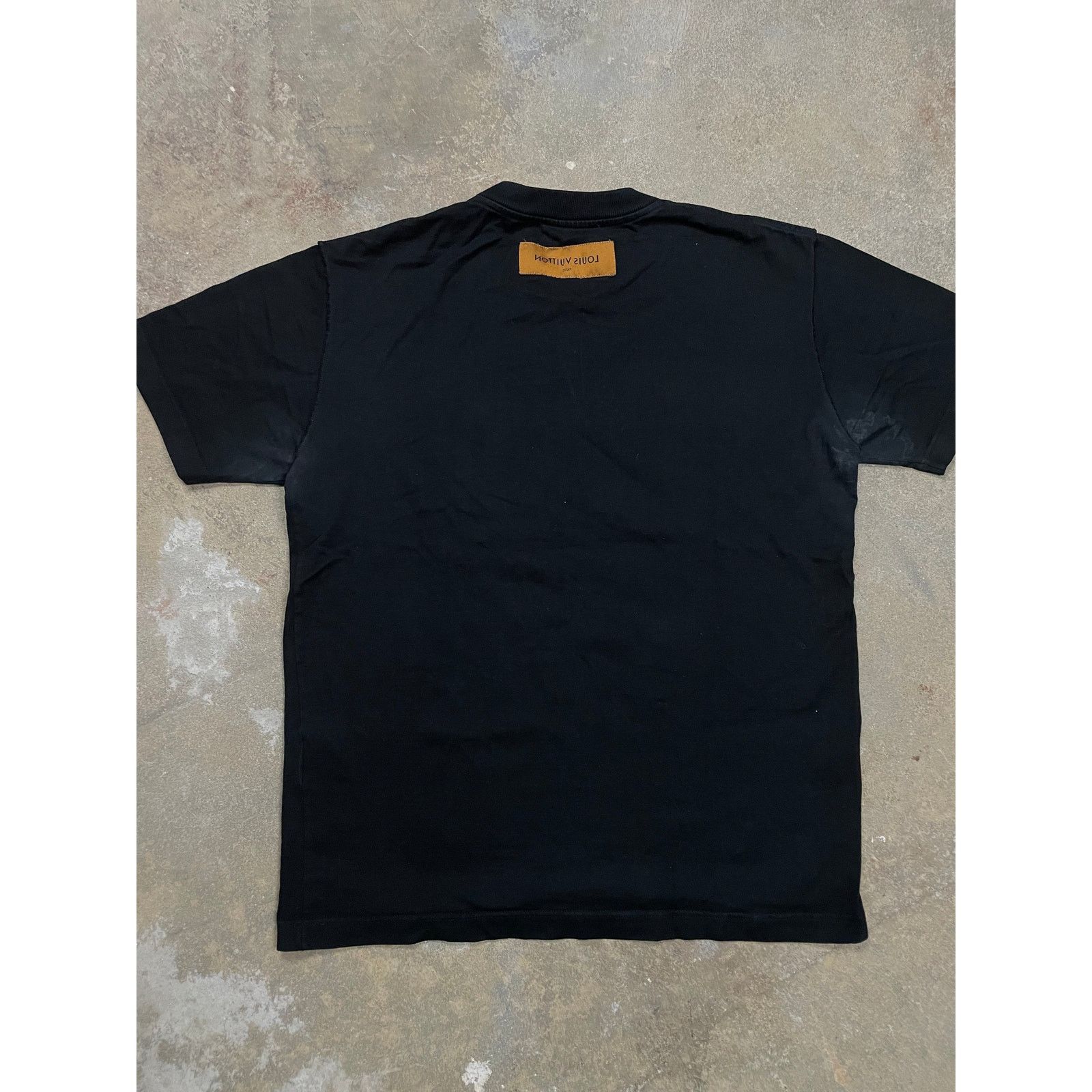 Louis Vuitton LV Multi Logo Tee Black Medium Used Size US M / EU 48-50 / 2 - 2 Thumbnail