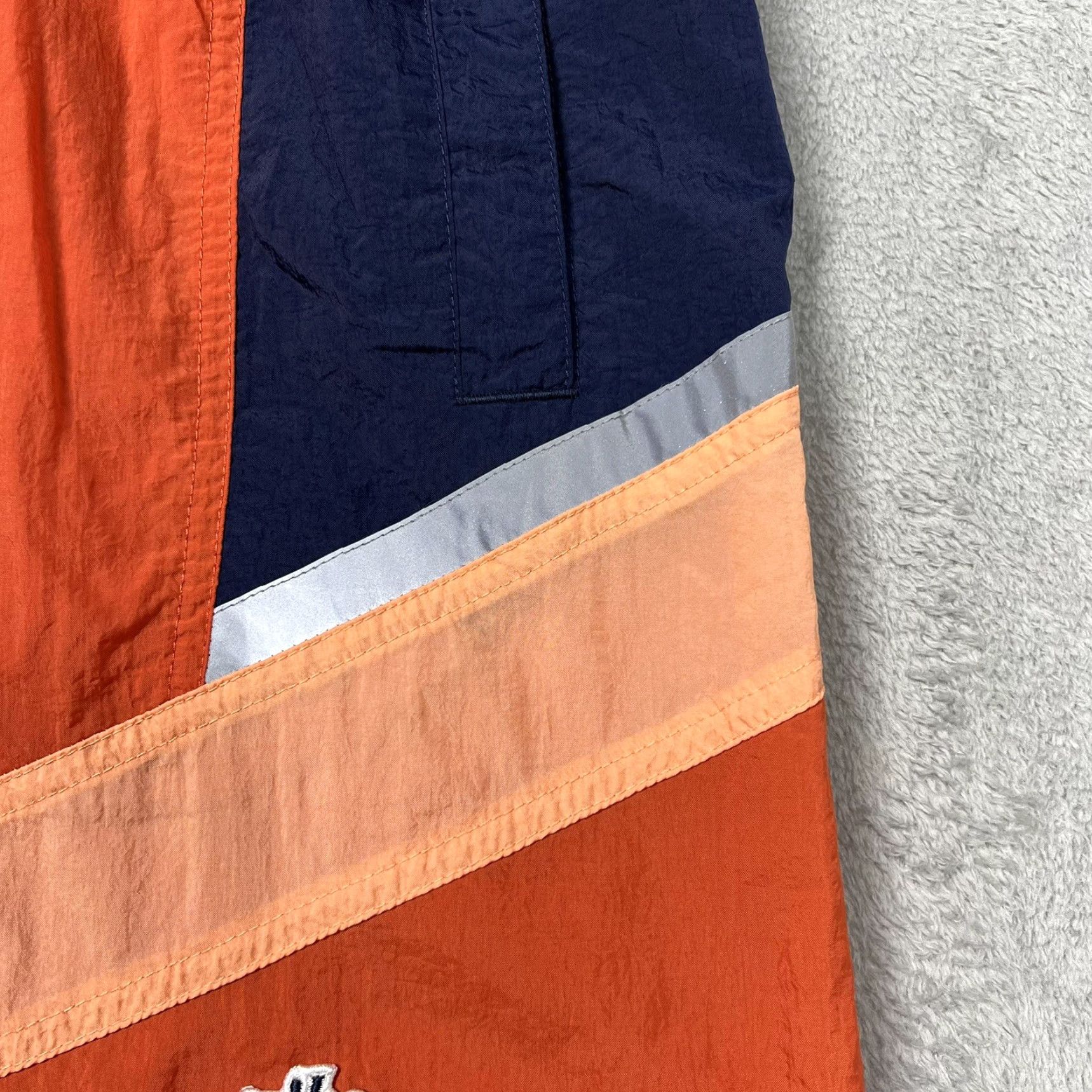 Nike Nike Sportswear Mens Shorts Heritage Windrunner Orange CU4436-861 Size US 31 - 3 Thumbnail