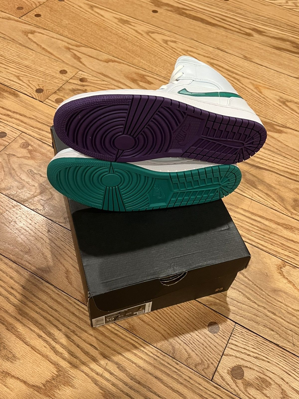 Jordan Brand Air Jordan 1 Mid SE Luka Doncic Pre Game Mindfulness Size US 10 / EU 43 - 3 Thumbnail