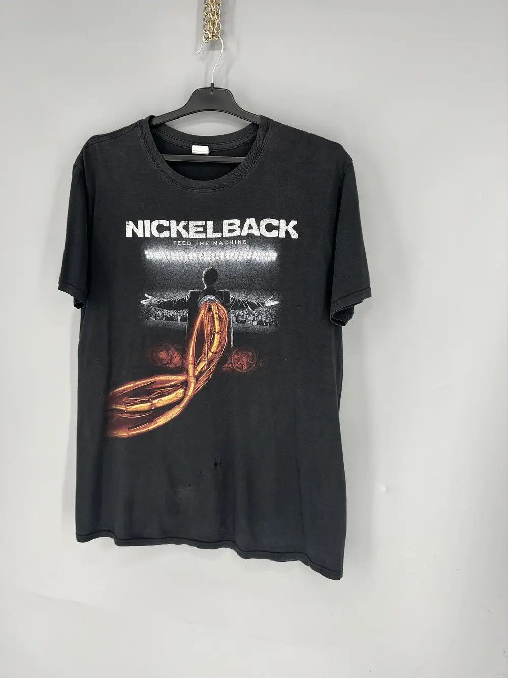 Band Tees Nickelback Feed The Machine Tour T-Shirt 2018 Size L Size US L / EU 52-54 / 3 - 3 Thumbnail