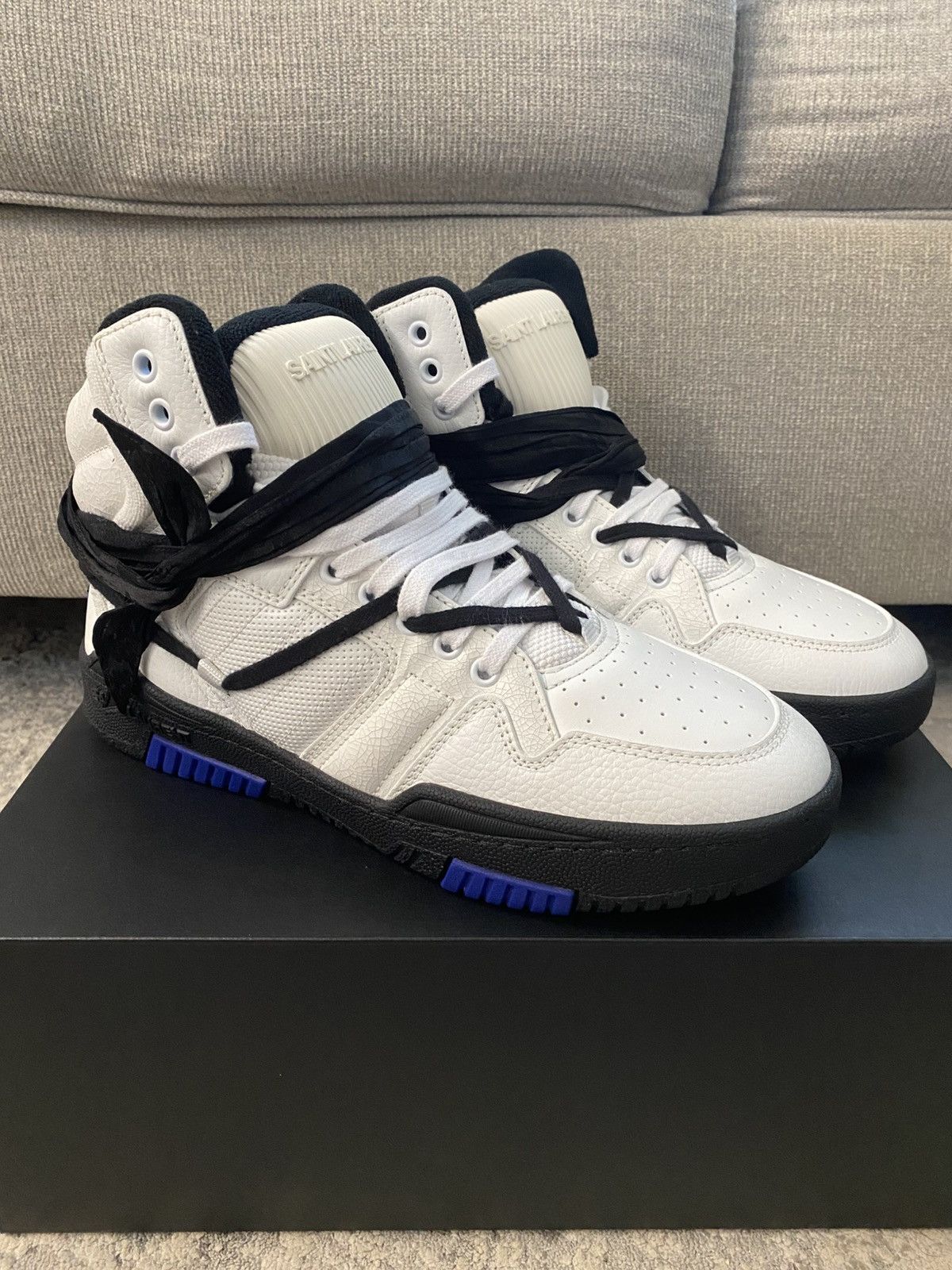 Saint Laurent Paris Saint Laurent - Smith Bandana Sneakers $1195 MSRP Size US 9 / EU 42 - 1 Thumbnail