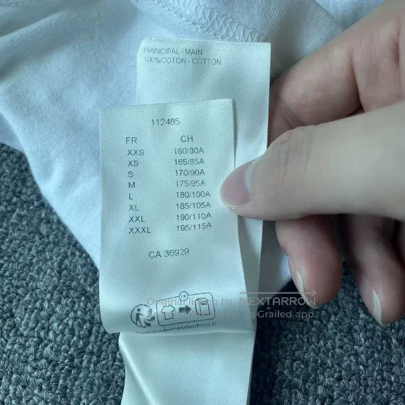 Louis Vuitton Louis Vuitton White embossed short sleeve Size US XL / EU 56 / 4 - 8 Thumbnail