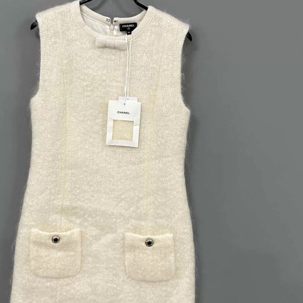 Chanel Chanel 25 Mohair Cream Sleeveless Dress 34 (New, Tags) Size XS / US 0-2 / IT 36-38 - 2 Thumbnail
