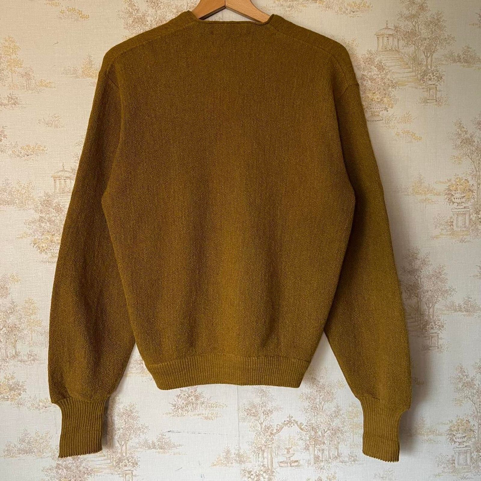 Jantzen 1970s Prep Golf Cardigan | "Three Under" Mustard Knit | M Size US M / EU 48-50 / 2 - 8 Thumbnail