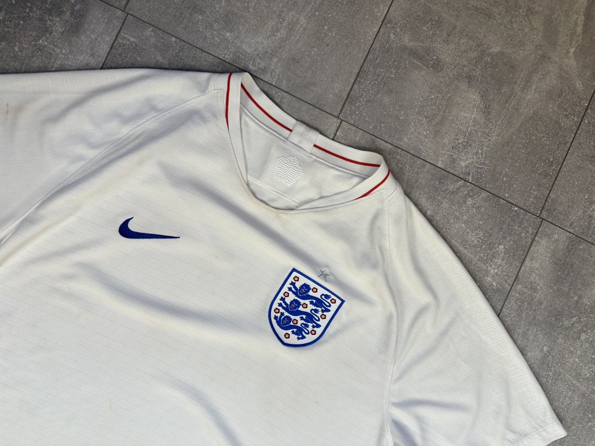 Nike Men’s Nike soccer jersey England white tee Size US XXL / EU 58 / 5 - 7 Thumbnail