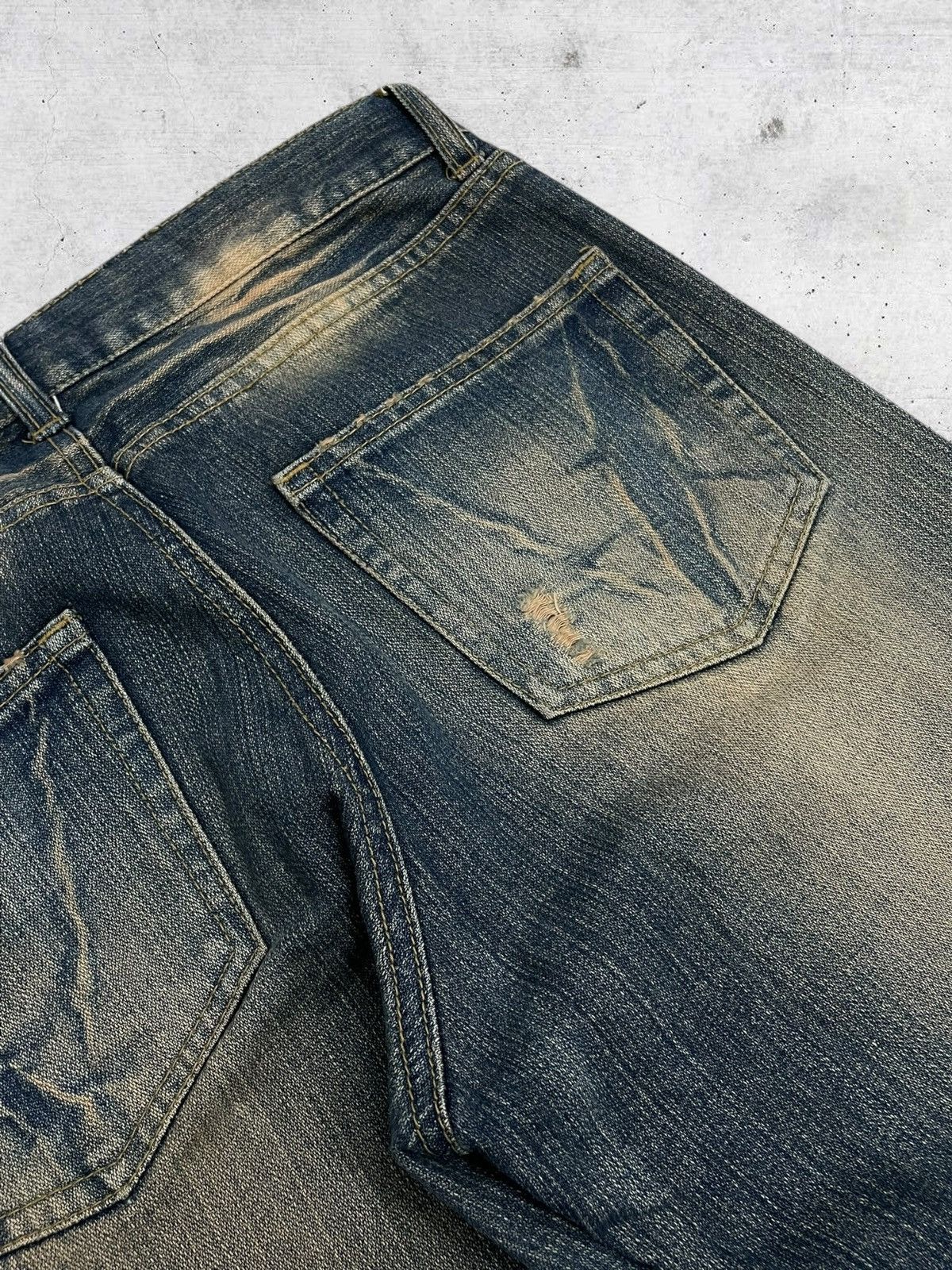 Japanese Brand VINTAGE JAPAN DESIGNER NYLAUS MUDWASH RIPPED DISTRESS DENIM Size US 32 / EU 48 - 12 Thumbnail