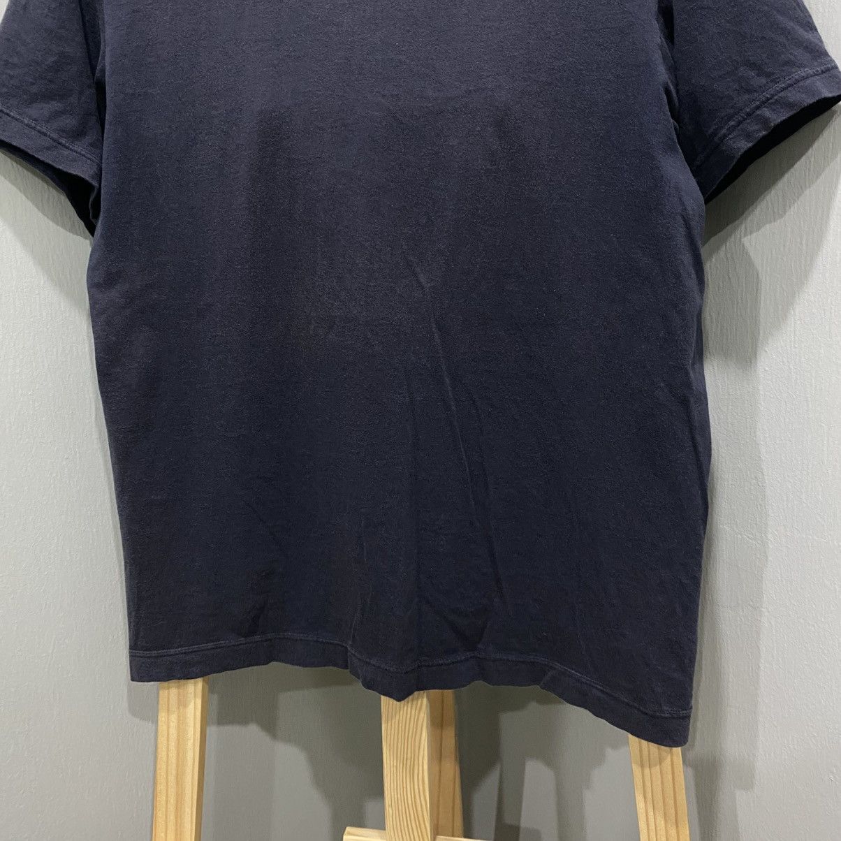 Issey Miyake Vintage Issey Miyake Men Navy Blue V-Neck T-Shirt Size US M / EU 48-50 / 2 - 4 Thumbnail