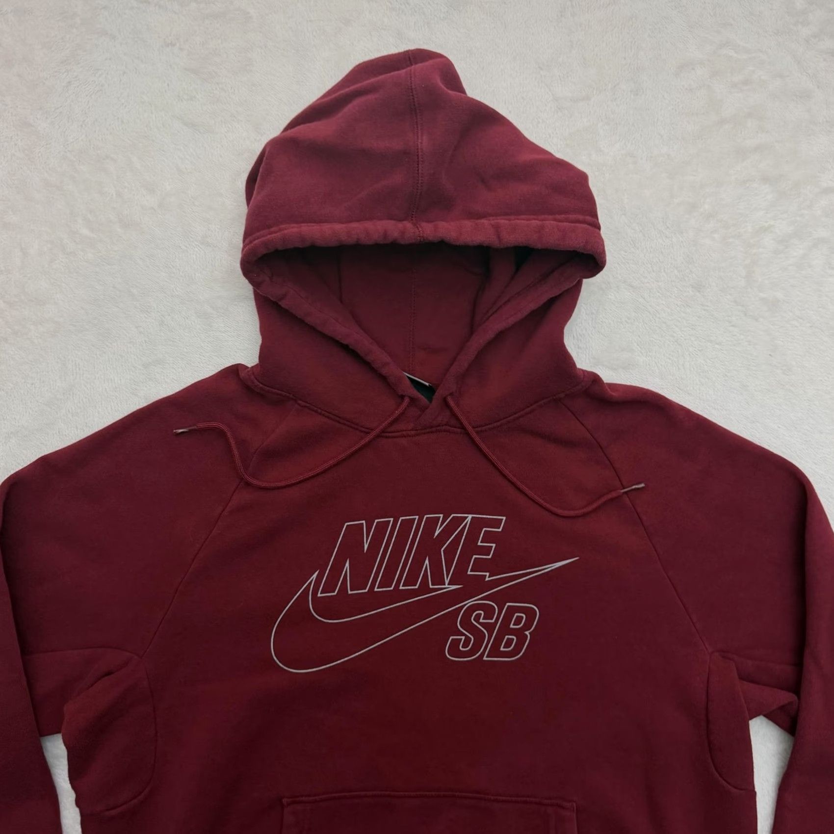 Nike Nike SB Hoodie Mens Large Red Fleece Pullover Graphic Print Skateboarding Sweater Crew Neck Zipless Pockets Size US L / EU 52-54 / 3 - 2 Thumbnail