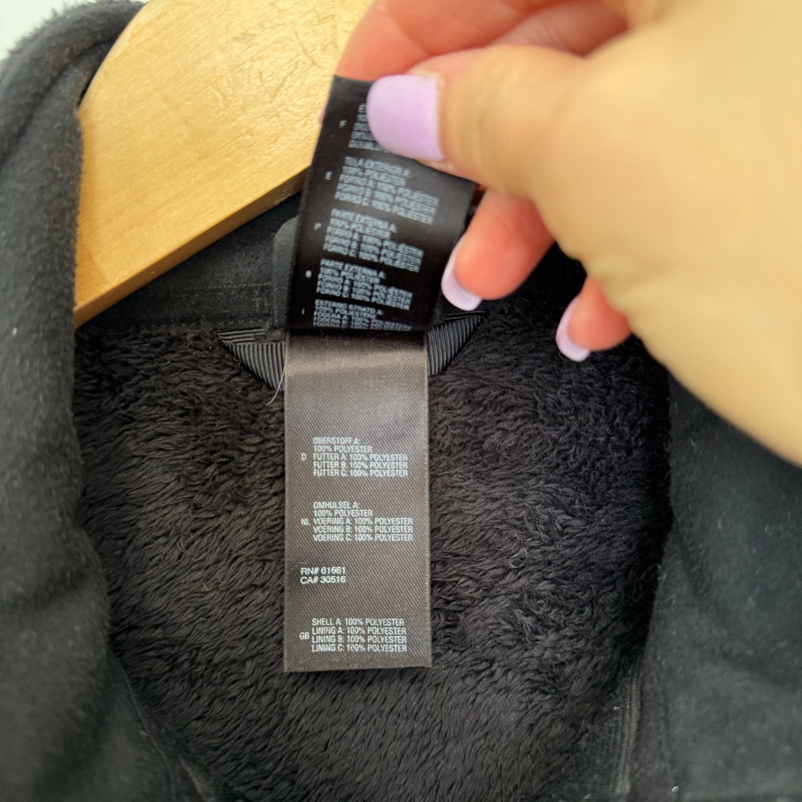 The North Face The North Face Black Fuzzy Fleece Full Zip Jacket Sz S Size S / US 4 / IT 40 - 4 Thumbnail