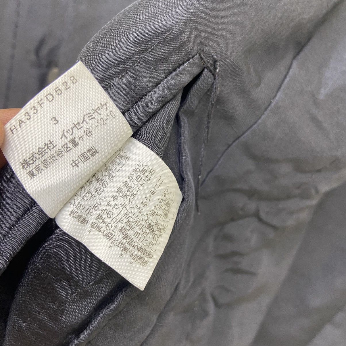 Issey Miyake Haat by Issey Miyake Silk Jacket Size M / US 6-8 / IT 42-44 - 24 Thumbnail