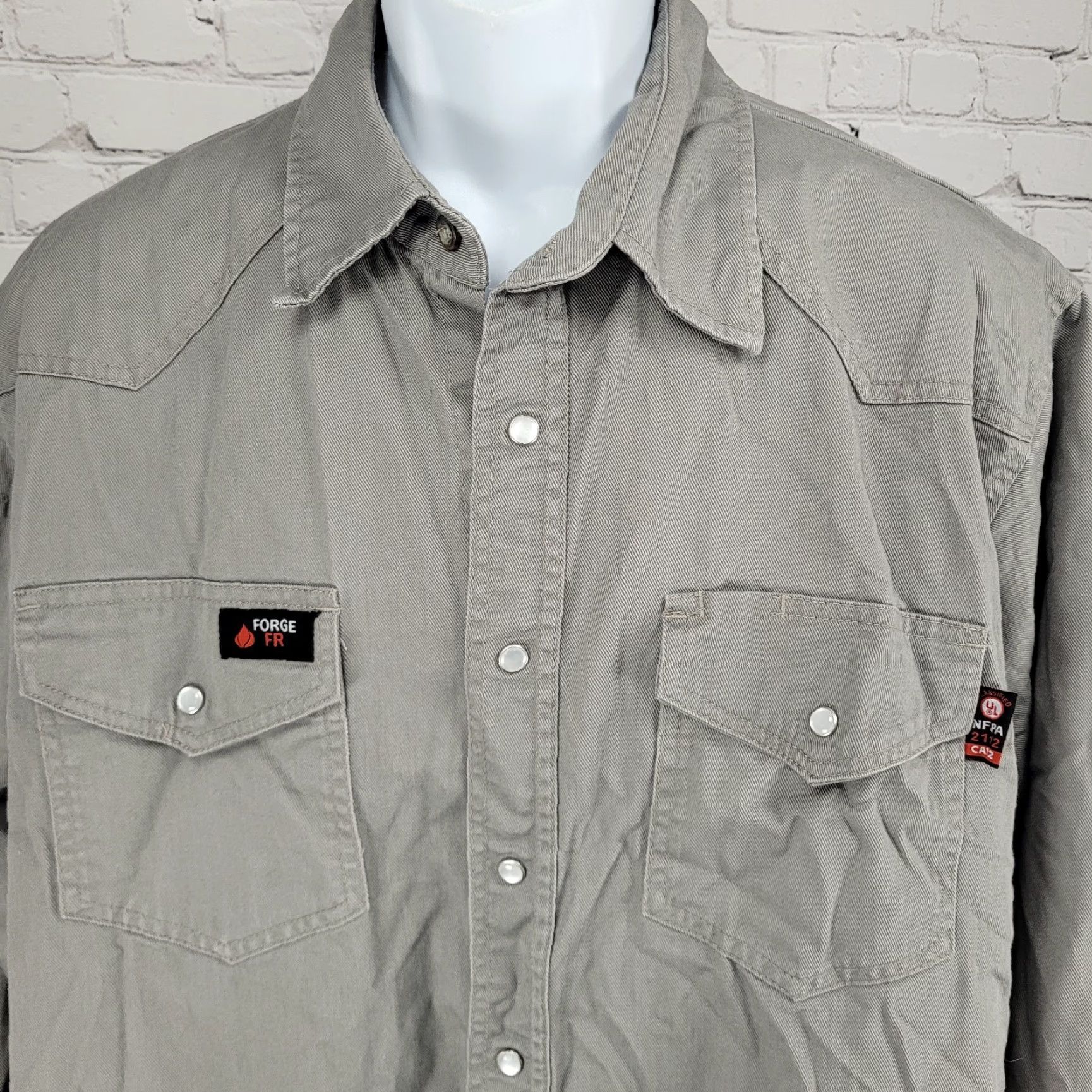 Vintage Forge Shirt Long Sleeve Pearl Snap Flame Resistant Workwear XLT Adult Gray Size US XL / EU 56 / 4 - 5 Thumbnail