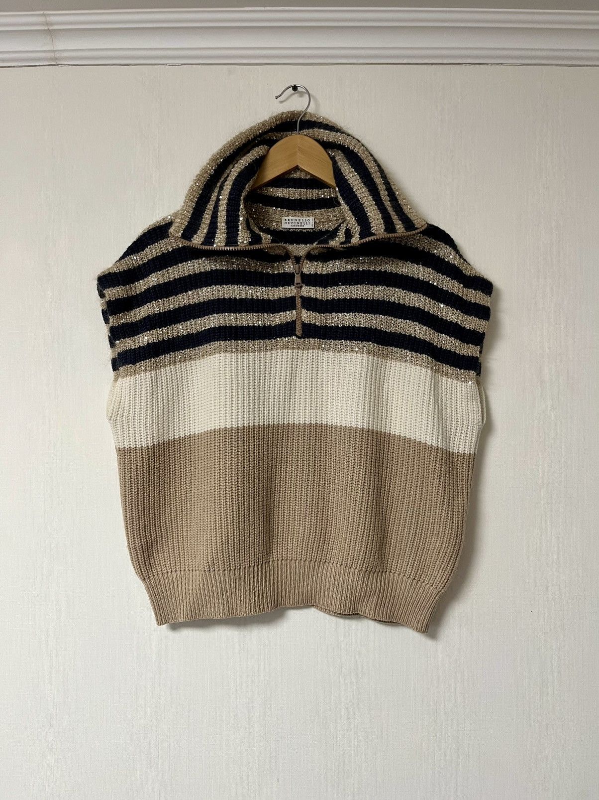 Brunello Cucinelli Brunello Cucinelli Cashmere Sequins Vest Sweater Size S / US 4 / IT 40 - 2 Thumbnail