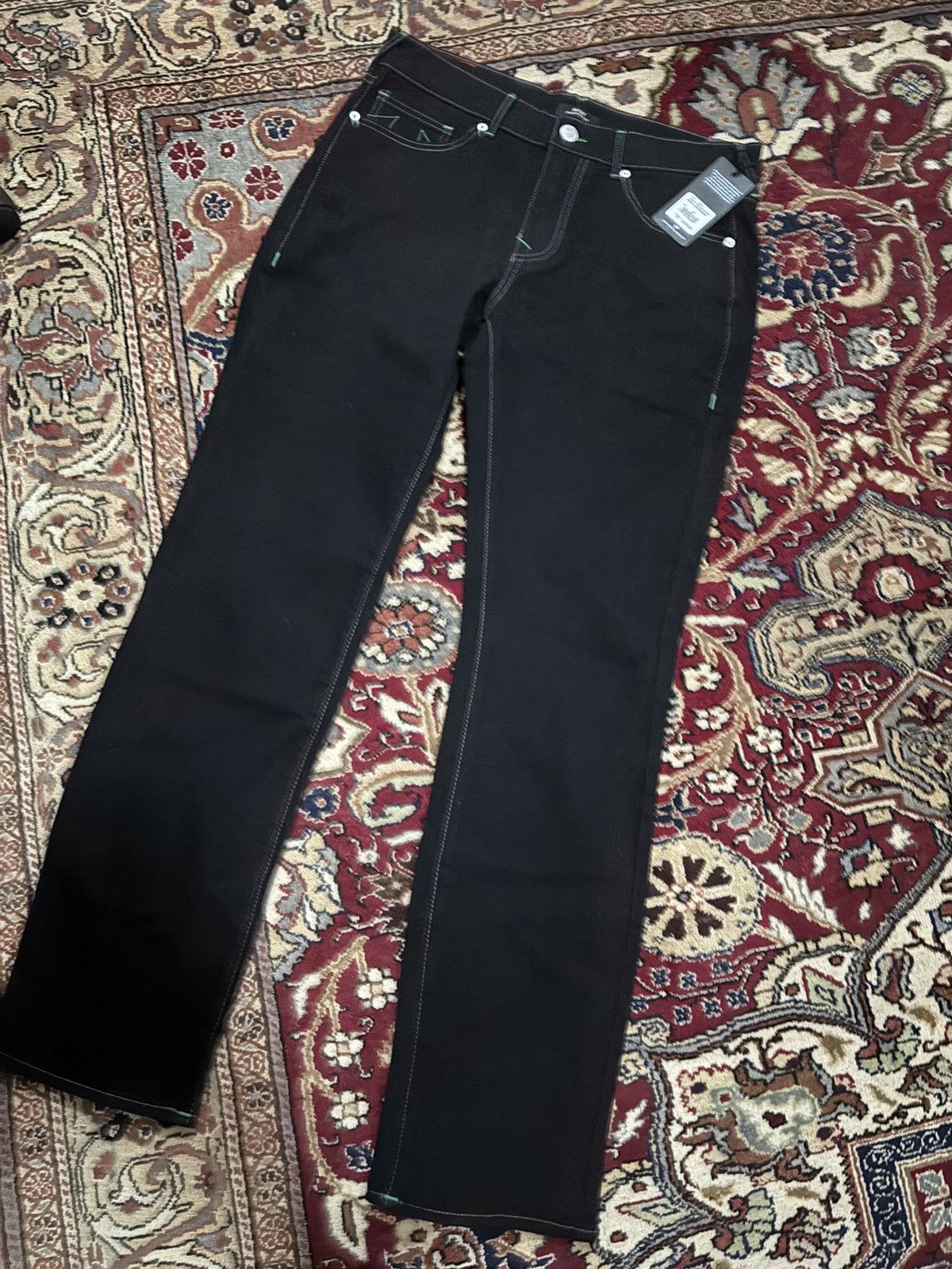 True Religion True religion black rinse jeans with green accents Size US 34 / EU 50 - 3 Thumbnail