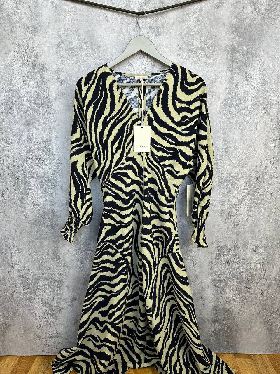 Jigsaw NWT Jigsaw Zebra Ikat Maxi Dress Khaki Women's Size UK 10 Size M / US 6-8 / IT 42-44 - 2 Thumbnail