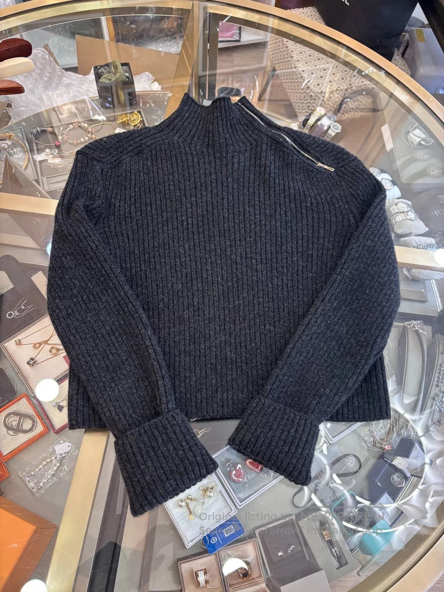 Hermes Hermes Gray Wool Turtleneck Sweater. Size US M / EU 48-50 / 2 - 5 Thumbnail