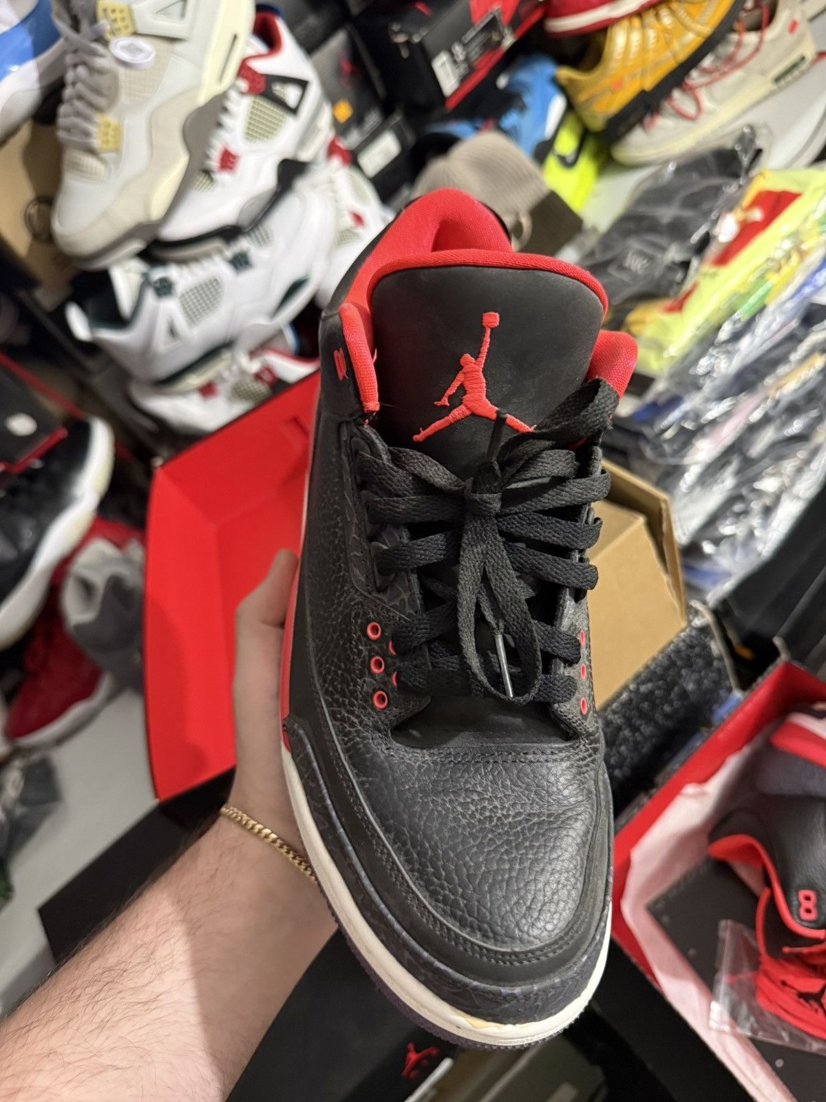 Jordan Brand Jordan retro 3 crimson sz 10 Size US 10 / EU 43 - 2 Thumbnail