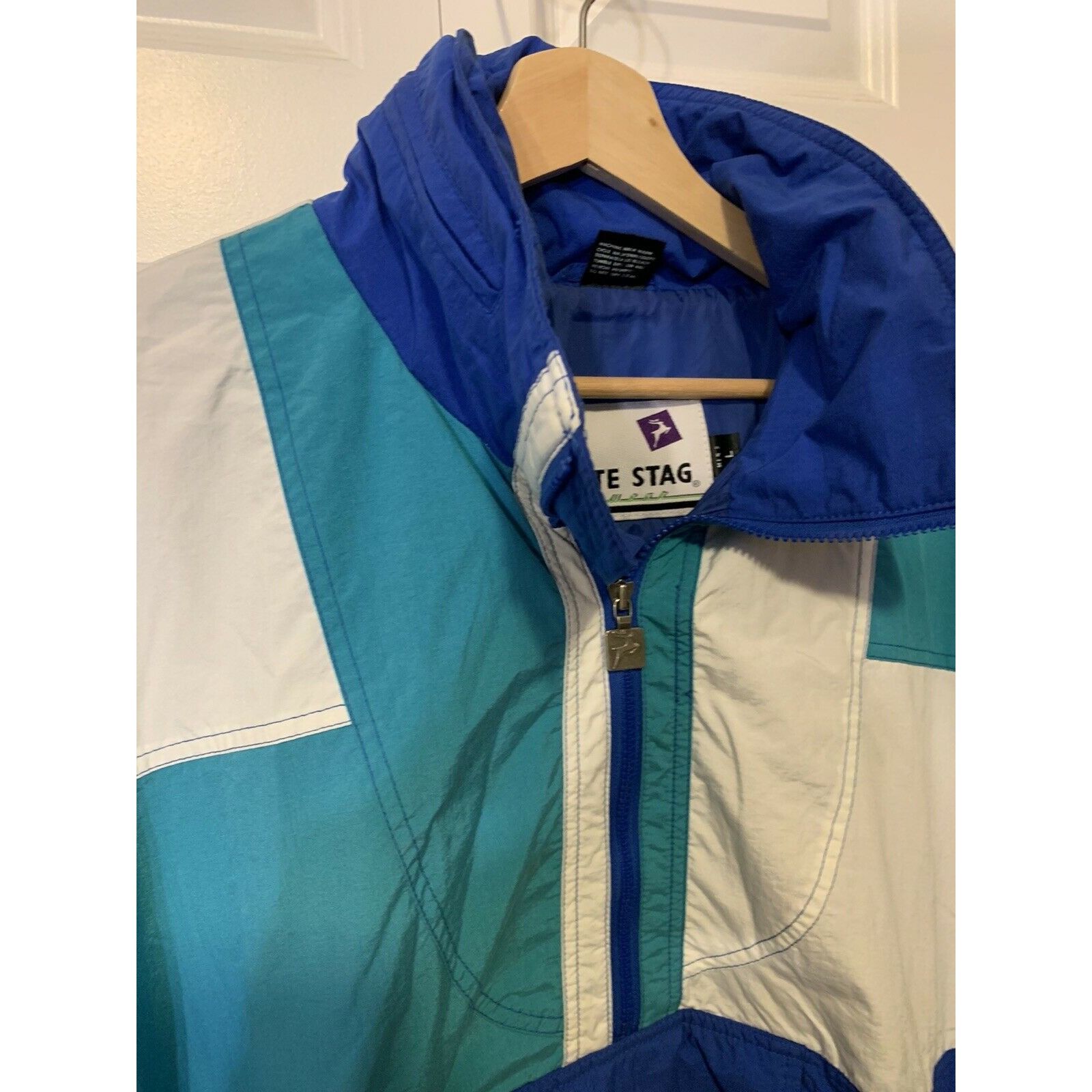 Vintage White Stag Ski Wear Blue White Winter Snow Jacket Me